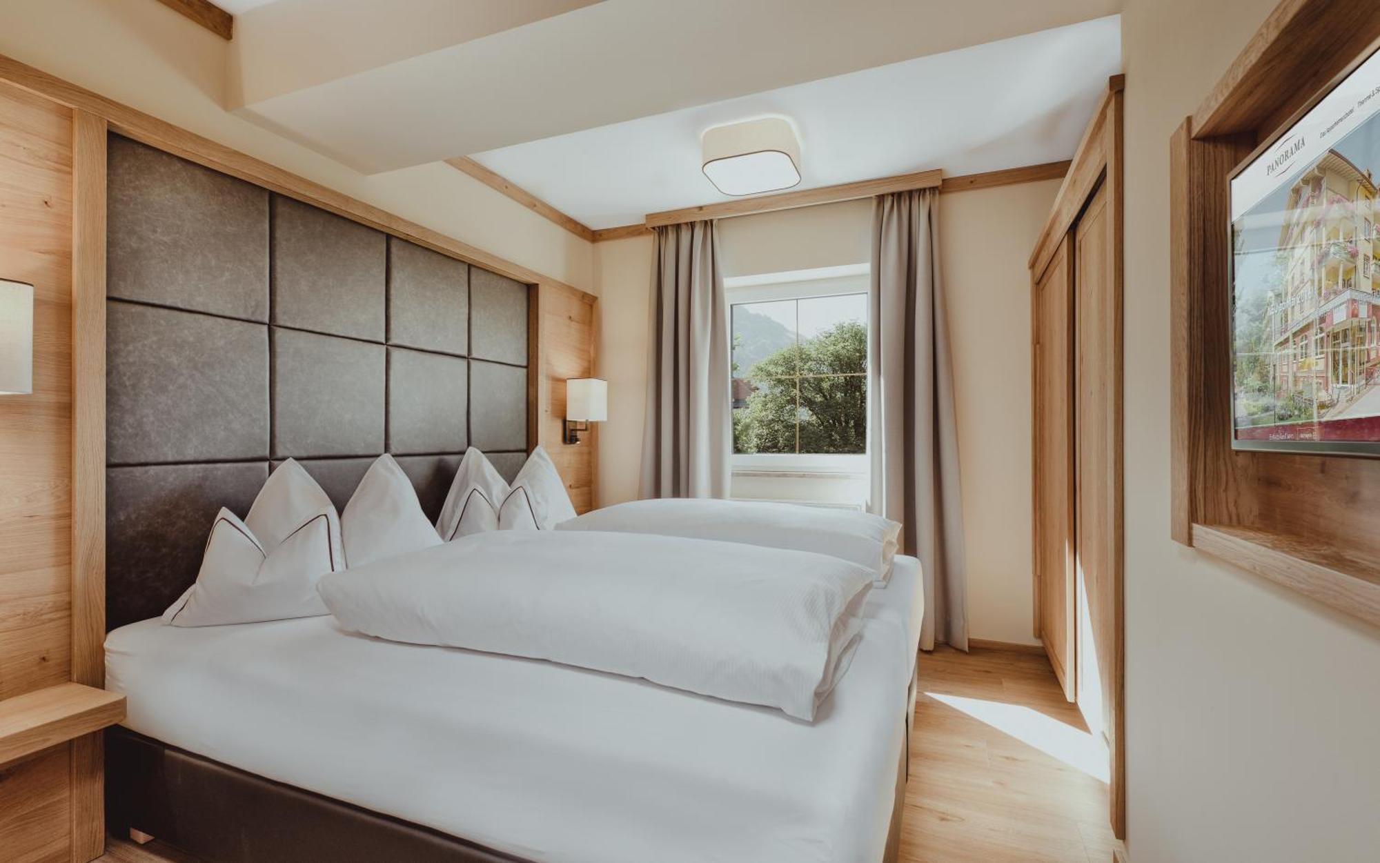 Appartement Hotel Panorama-Im Bademantel Direkt In Die Alpentherme Bad Hofgastein Eksteriør billede