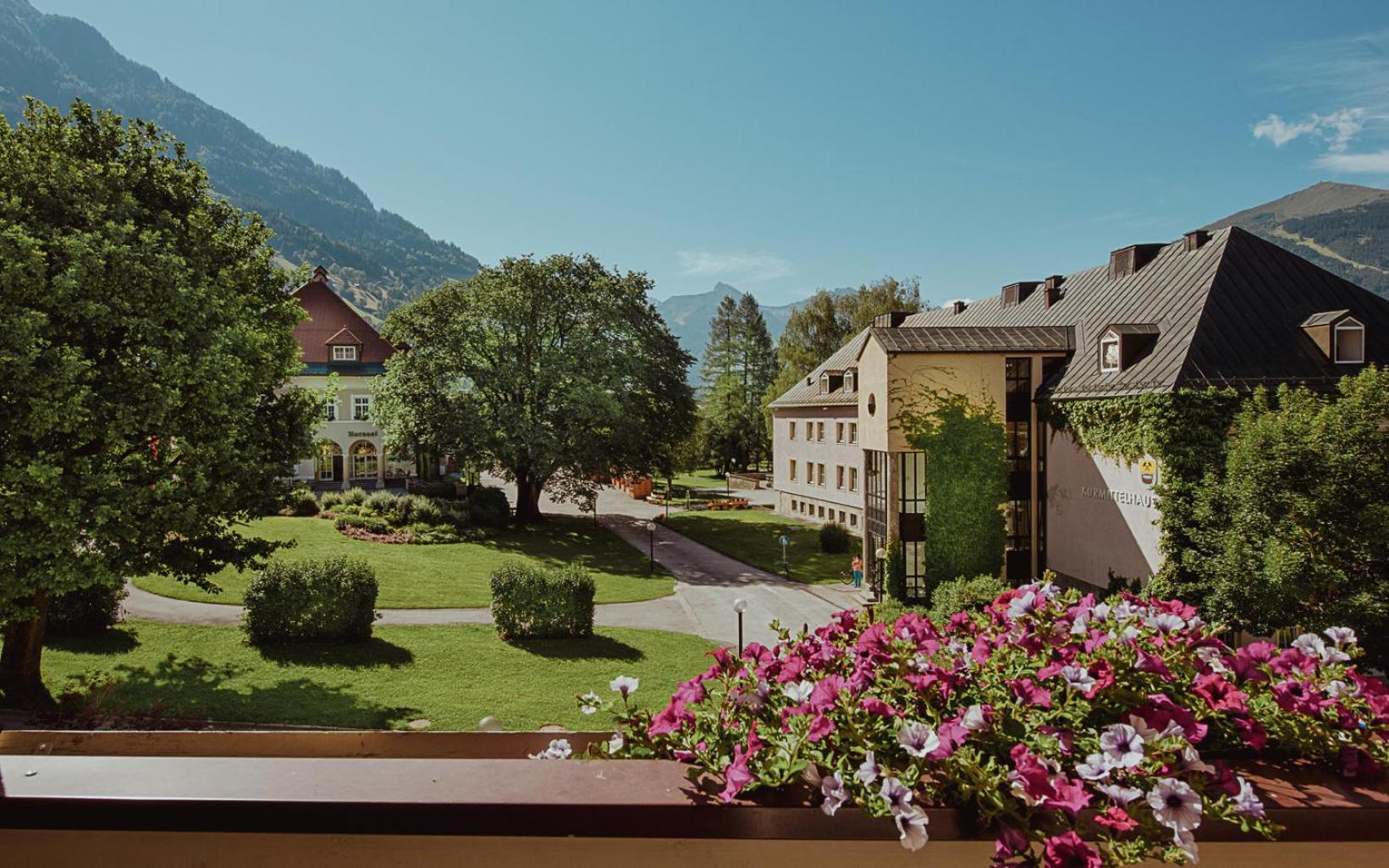 Appartement Hotel Panorama-Im Bademantel Direkt In Die Alpentherme Bad Hofgastein Eksteriør billede