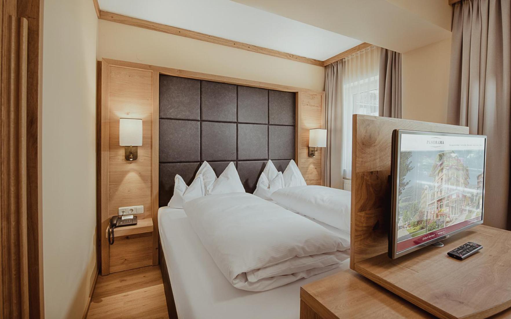 Appartement Hotel Panorama-Im Bademantel Direkt In Die Alpentherme Bad Hofgastein Eksteriør billede